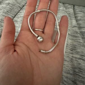 Pandora moments snake bracelet (17cm long)
